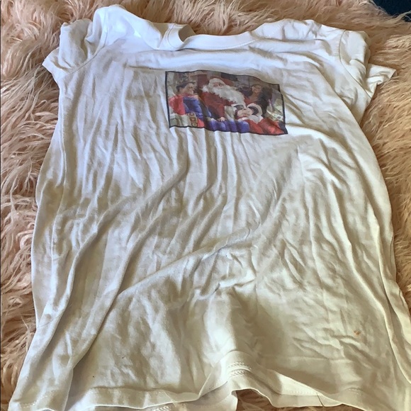 FRIENDS tee - Picture 2 of 4